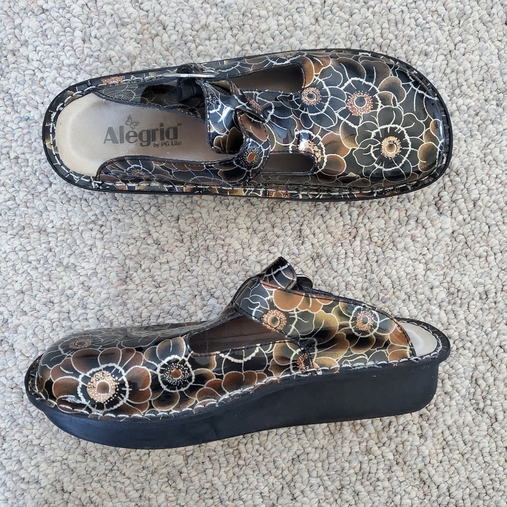 Alegria Black/Brown Floral Patent Leather Clog Slip on Comfort